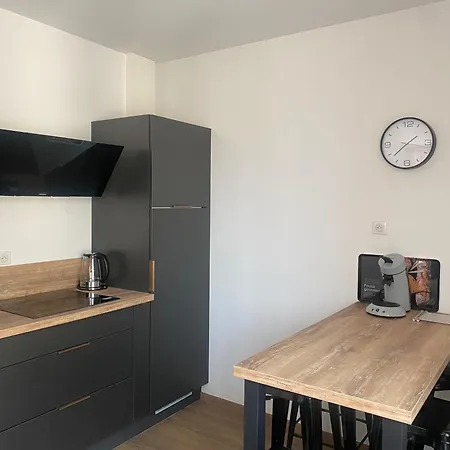 T2 Contemporain Hypercentre - Vu Cathedrale